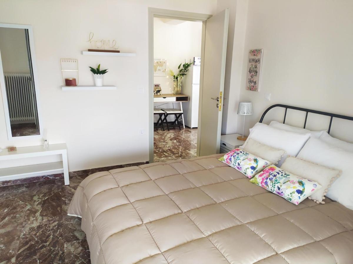 Home Up Trikala  Exterior photo