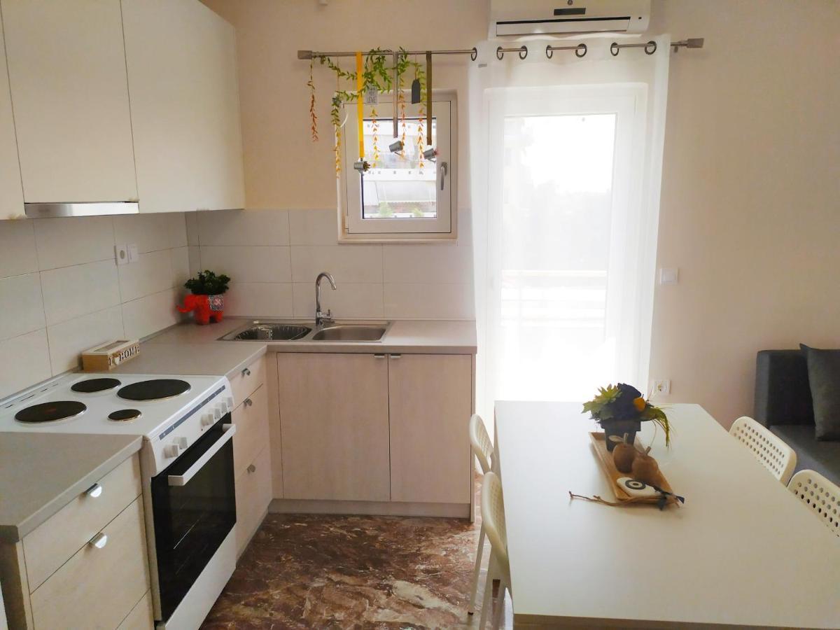 Home Up Trikala  Exterior photo