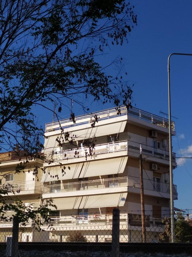 Home Up Trikala  Exterior photo